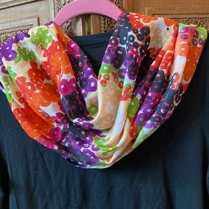 Cejan scarf in tropical colors NWOT